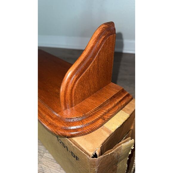 Vintage Wooden Display Shelf Company Home Interiors & Gifts 1251-DF. Made In USA - Picture 8 of 8